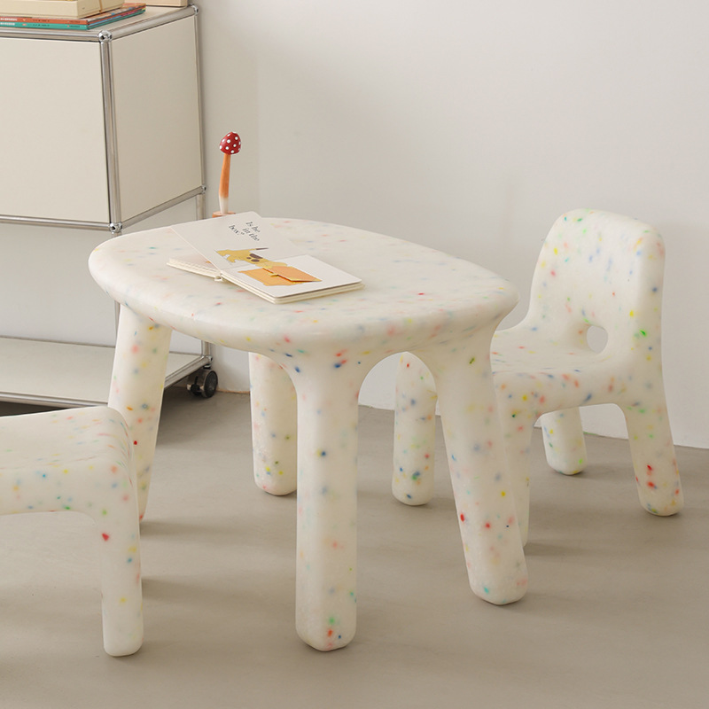 Conjunto de Mesa y Sillas de E - Kids Outdoor Table And Chair Set reseña y precio