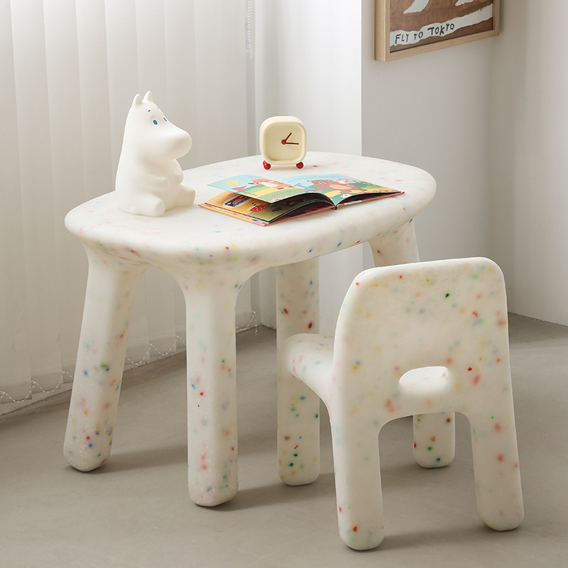 Conjunto de Mesa y Sillas de E - Kids Outdoor Table And Chair Set reseña y precio
